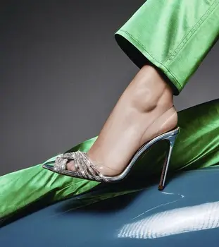 IPPEUM кристали са остри пръсти Дамски сандали нови дамски тънки високи обувки Женски сватбени помпи марка подвеждани токчета